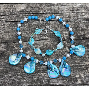 Dyed Blue Shell Necklace Bracelet Set Beaded Costume Jewelry Toggle Clasp Boho